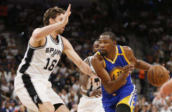 骑士遭遇勇士逆转,失去胜机 骑士遭遇勇士逆转,失去胜机