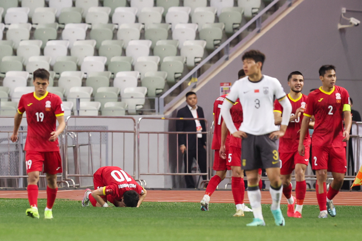 世界赛舞台，亚洲杯代表国家出征荣耀的简单介绍