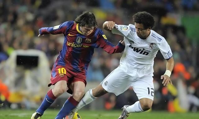 智利险胜巴萨，迪马利亚惊艳四座