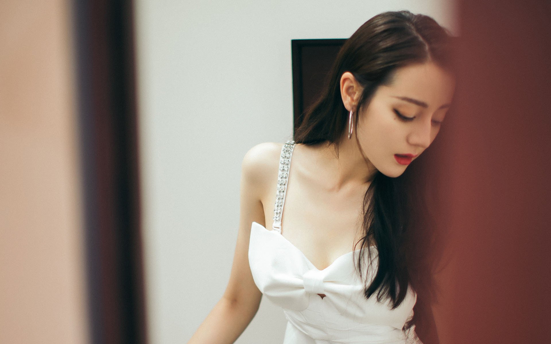 破局者东契奇，撕裂防线引领开拓者强势晋级，勇士王朝再遇新挑战