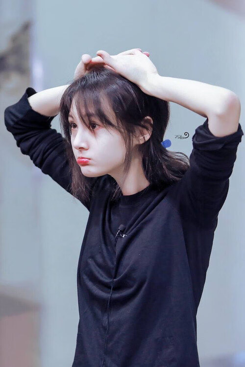 决胜时刻的两种叙事,雄鹿体系收割与东契奇时代接管