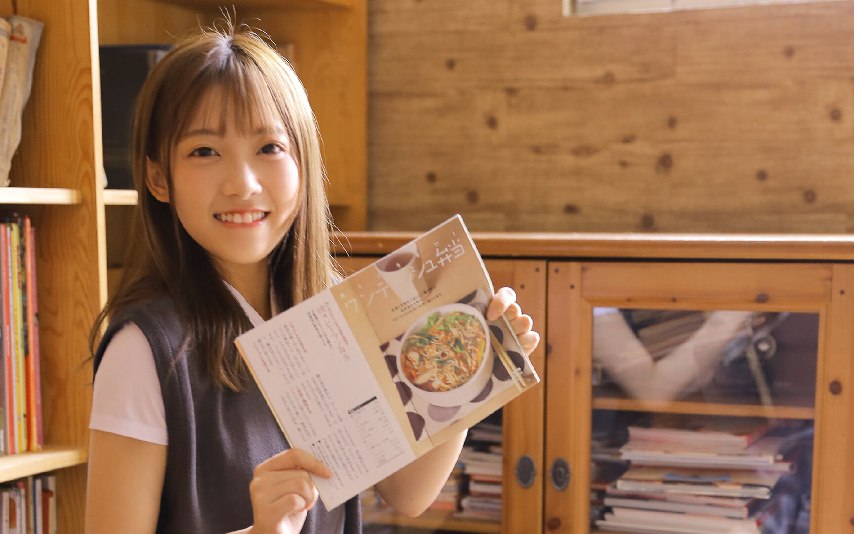 当圣詹姆斯公园的风吹过东方体育中心，一场关于稳稳的胜利辩证法