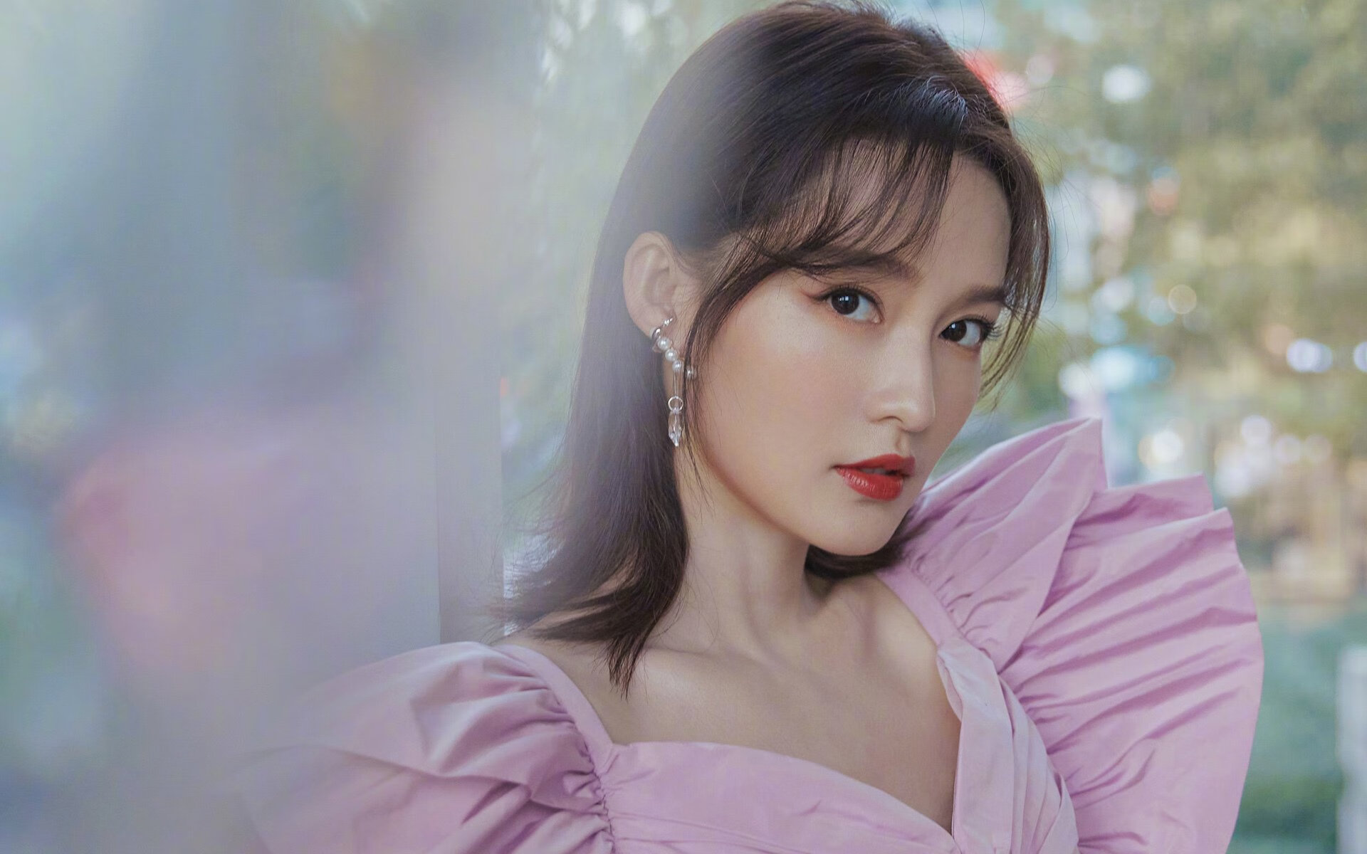 压制与接管，当莱比锡红牛的铁蹄被洪流吞没，独行侠的孤星照亮西决生死战场